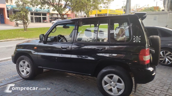 PAJERO TR4 2.0 4X4 16V 131CV