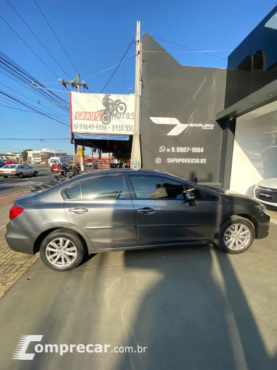 CIVIC 1.8 LXL 16V