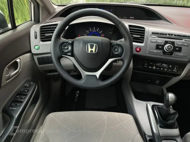 CIVIC 1.8 LXS 16V FLEX 4P MANUAL