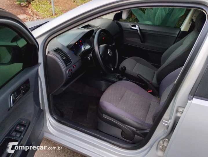 POLO 1.6 MI 8V