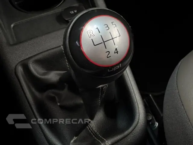 CROSS UP - 1.0 TSI 12V 4P MANUAL