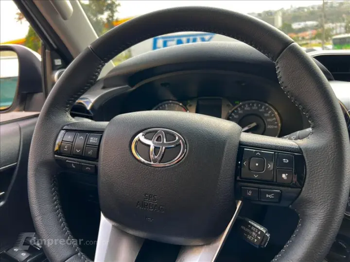 HILUX 2.8 D-4d Turbo CD SRX 4X4