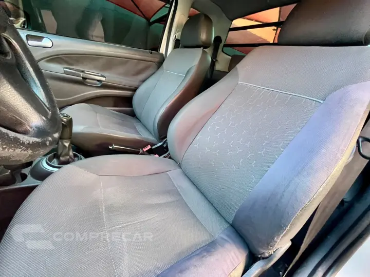 SAVEIRO 1.6 MI CE 8V G.V