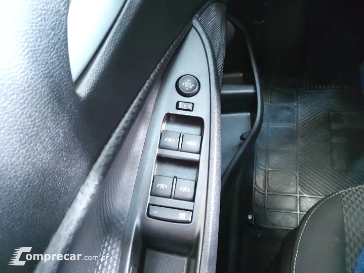 ONIX 1.0 TURBO FLEX LT AUTOMÁTICO