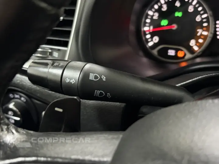 RENEGADE 1.8 16V FLEX LONGITUDE 4P AUTOMÁTICO