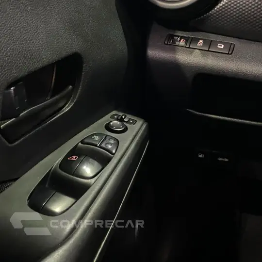KICKS Active S 1.6 16V Flex Aut.