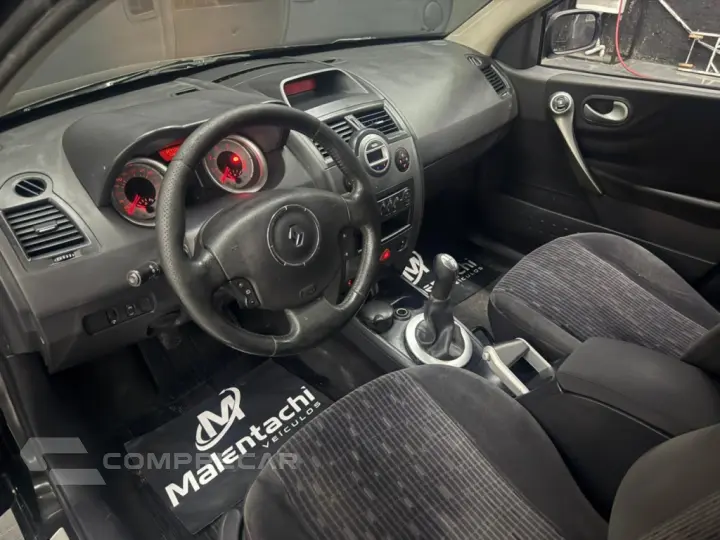 MEGANE 1.6 DYNAMIQUE GRAND TOUR 16V FLEX 4P MANUAL