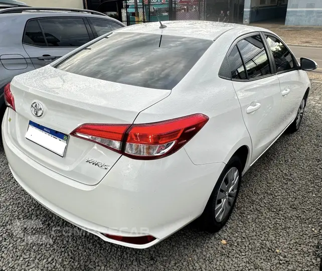 Yaris Sedan 1.5 16V 4P FLEX XL