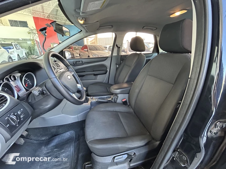 FOCUS 1.6 GLX 16V