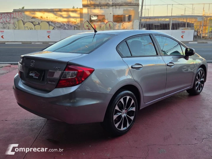 Civic Sedan LXR 2.0 Flexone 16V Aut. 4p