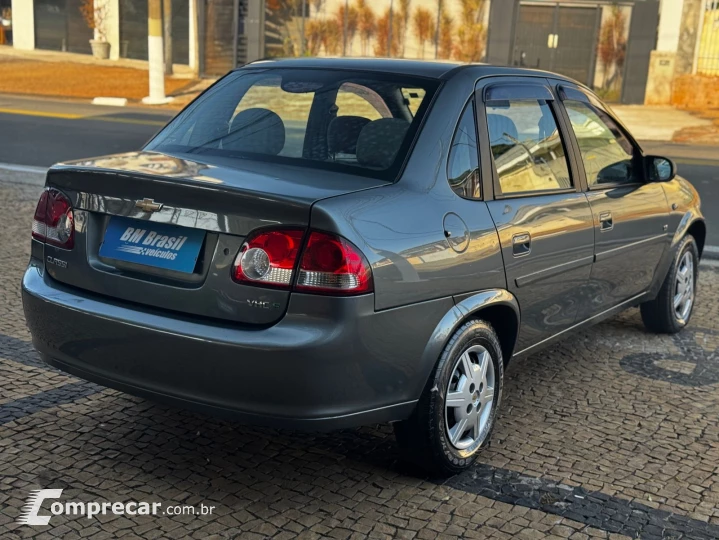 CLASSIC 1.0 MPFI LS 8V