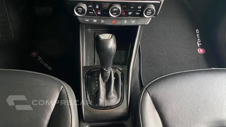 FIAT TORO 2.0 16V TURBO VOLCANO 4WD AT9