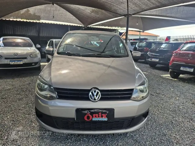 FOX - 1.6 MI 8V 4P MANUAL