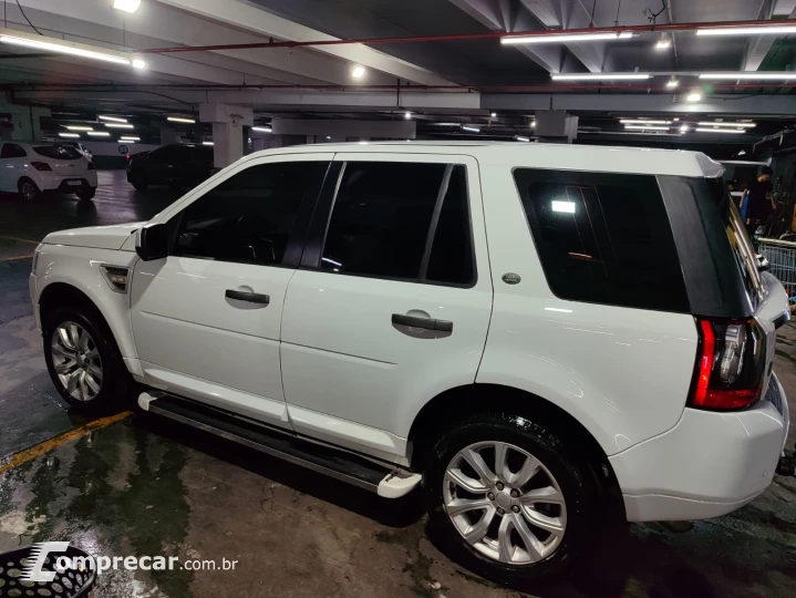FREELANDER 2 2.2 SE SD4 16V Turbo