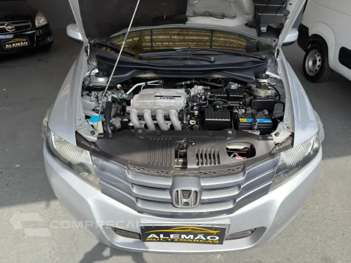 CITY 1.5 LX Sedan 16V