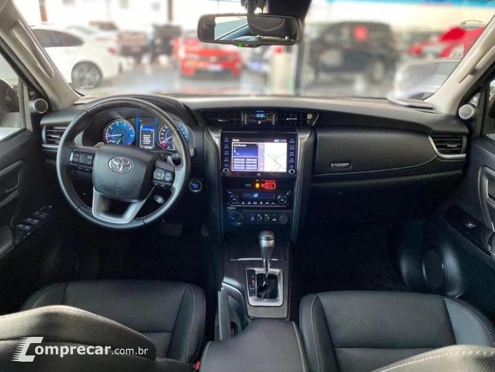 HILUX SWSRXA4FD