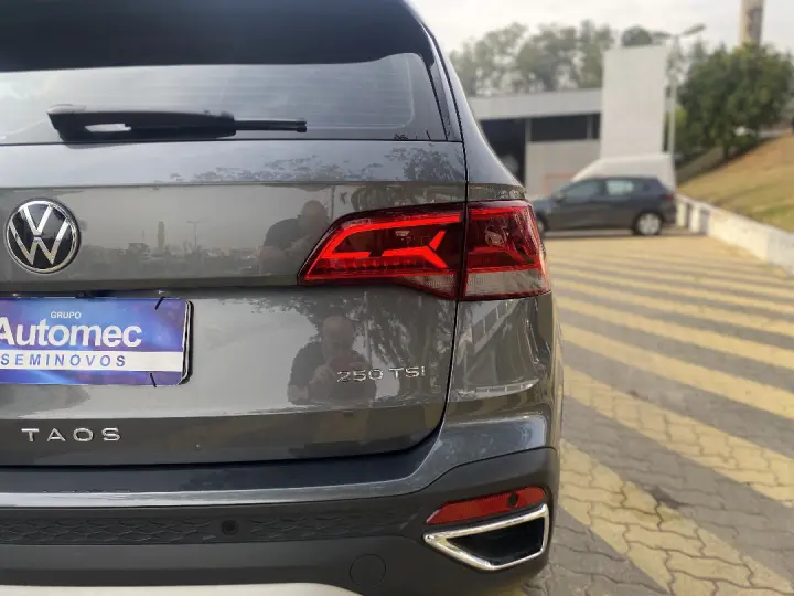 TAOS 1.4 250 TSI TOTAL FLEX HIGHLINE AUTOMÁTICO