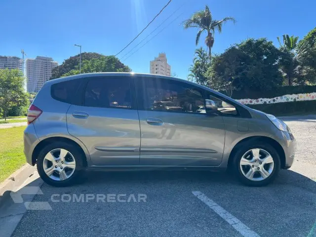FIT - 1.4 LXL 16V 4P AUTOMÁTICO