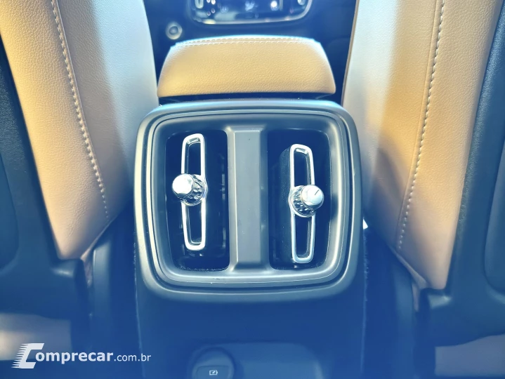 XC40 2.0 T4 GASOLINA INSCRIPTION GEARTRONIC
