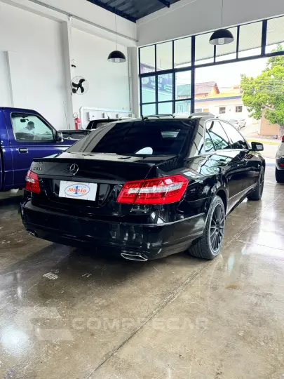 E-500 Avant. 5.0 V8 4p Aut. (Blindada)