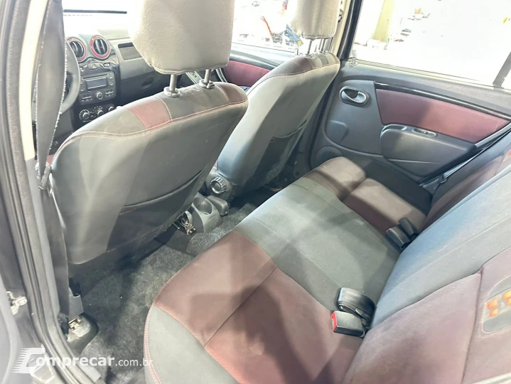 Sandero 1.6 STEPWAY 16V FLEX 4P MANUAL