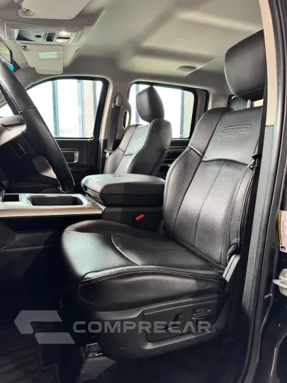 CLASSIC LARAMIE 5.7 CD V8 4X4 Aut.