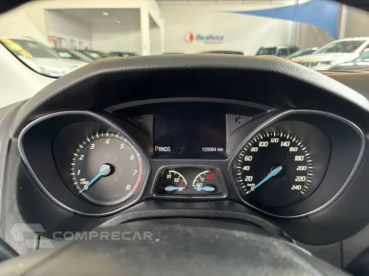 Focus TITANIUM Plus 2.0  Flex 5p Aut.