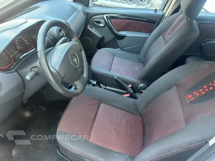 SANDERO 1.6 STEPWAY 16V FLEX 4P AUTOMÁTICO