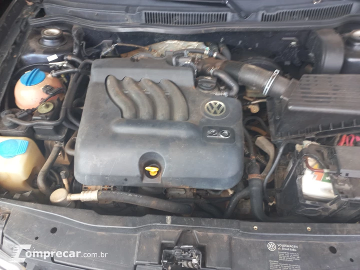 GOLF 2.0 MI 8V
