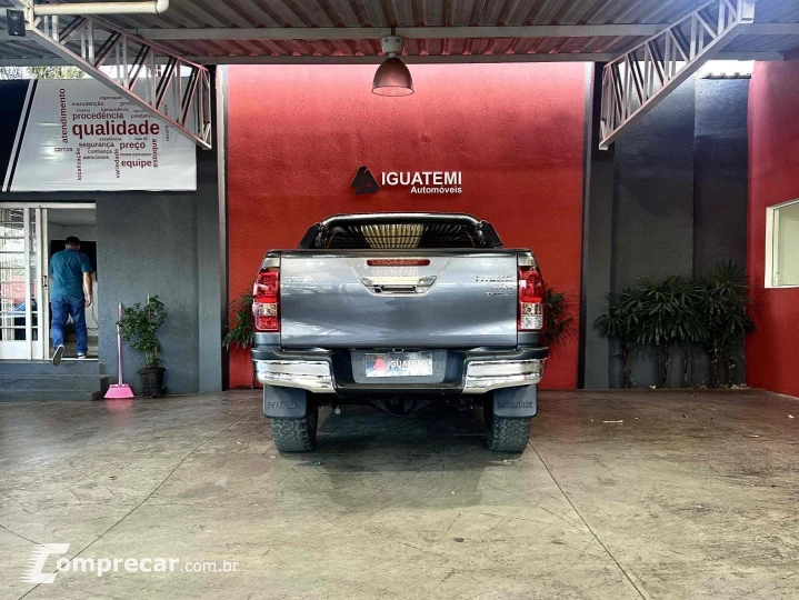 HILUX 2.8 SRX 4X4 CD 16V DIESEL 4P AUTOMÁTICO