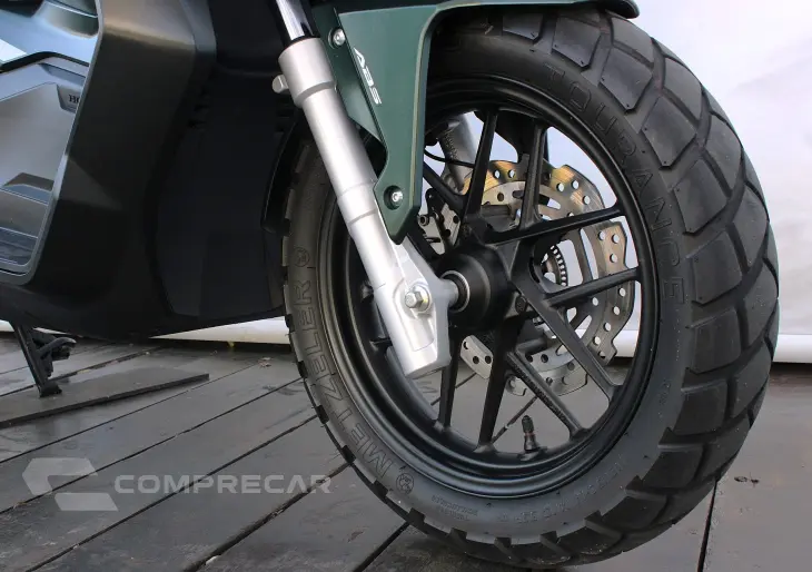 HONDA ADV 150