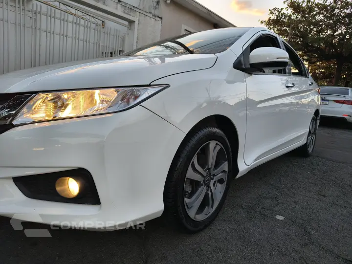 CITY 1.5 EX Sedan 16V