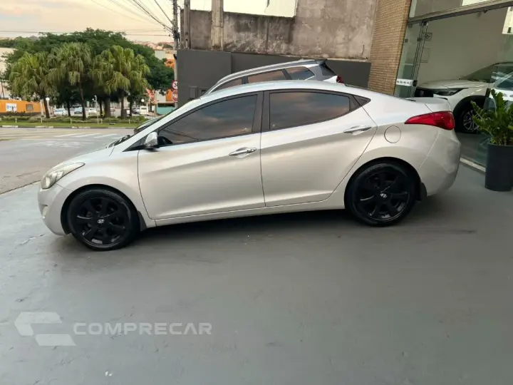 Elantra GLS 1.8 16V Aut.