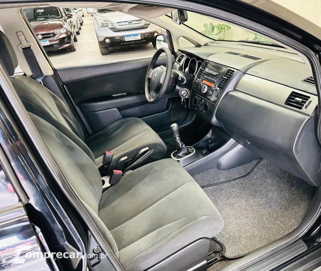 TIIDA 1.8 Sedan 16V
