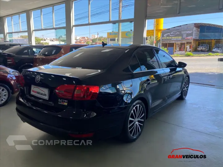 JETTA 2.0 TSI HIGHLINE 200CV GASOLINA 4P TIPTRONIC