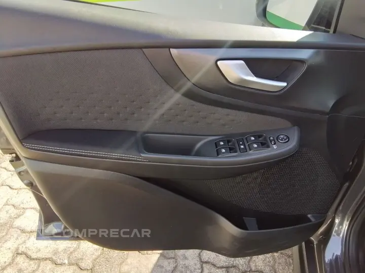 FASTBACK 1.0 TURBO 200 HYBRID AUDACE CVT