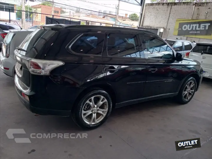 OUTLANDER 2.0 16V GASOLINA 4P AUTOMÁTICO