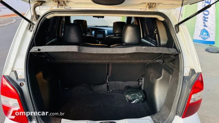 LIVINA 1.8 SL X-gear 16V