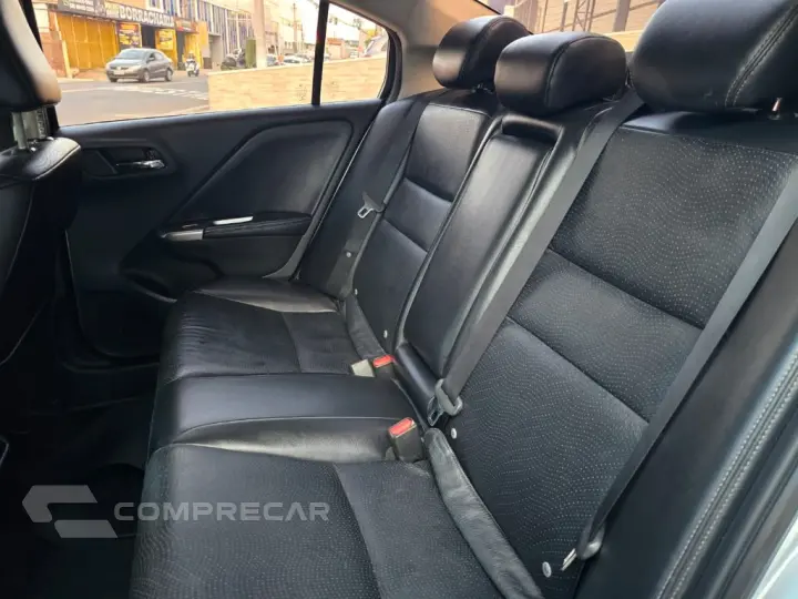 CITY Sedan EXL 1.5 Flex  16V 4p Aut.