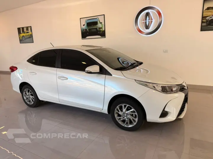 Yaris Sedan 1.5 16V 4P FLEX XS CONNECT MULTIDRIVE AUTOMÁTICO