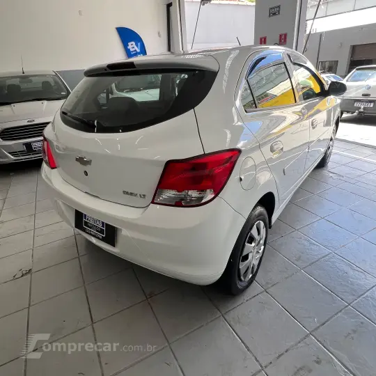 ONIX HATCH LT 1.4 8V FlexPower 5p Mec.