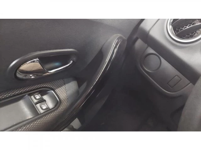 LOGAN - 1.0 12V SCE ZEN MANUAL