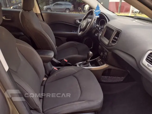 COMPASS - 2.0 16V SPORT AUTOMÁTICO