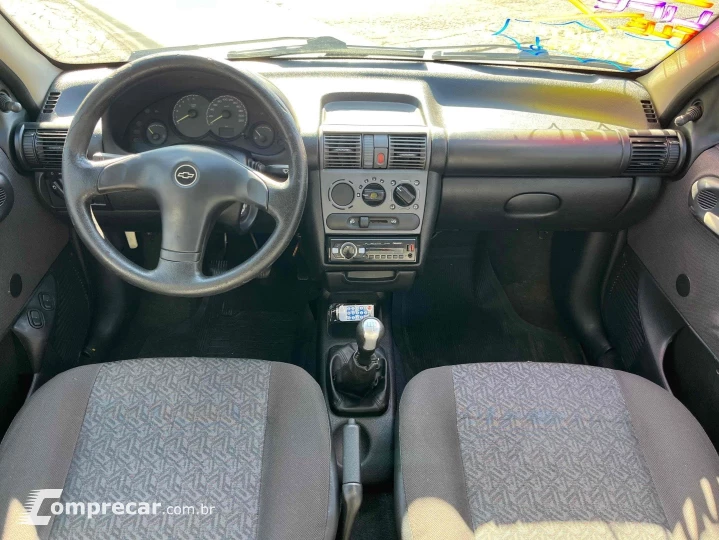 CLASSIC 1.0 MPFI LIFE 8V FLEX 4P MANUAL
