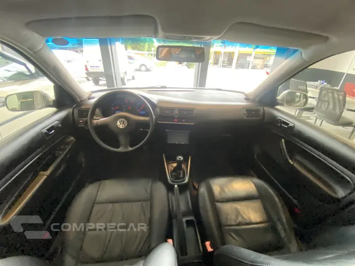 GOLF 2.0 MI 8V
