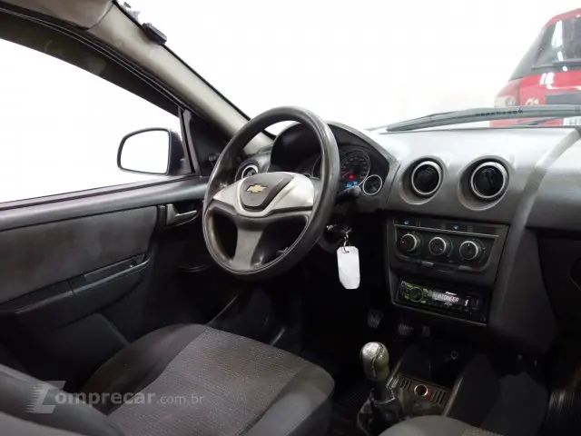 CELTA - 1.0 MPFI LT 8V 4P MANUAL