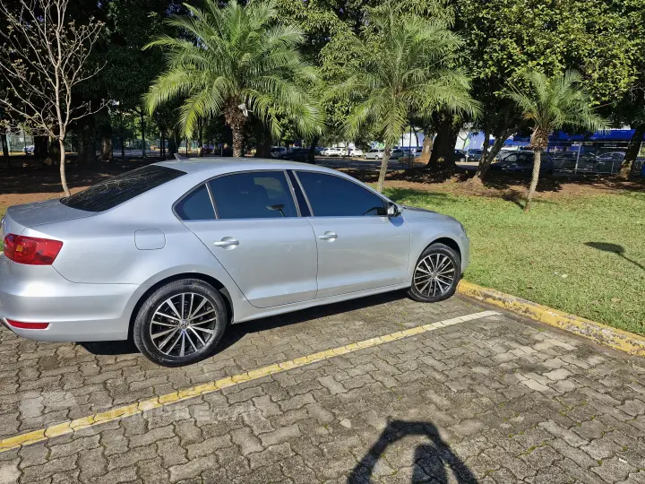JETTA 2.0 TSI Highline