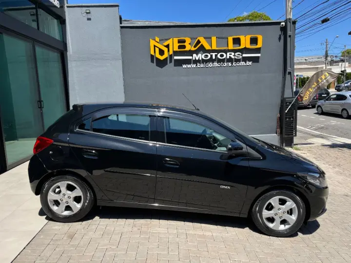 ONIX HATCH LT 1.4 8V FlexPower 5p Aut.