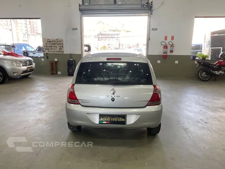 Clio 1.0 EXPRESSION 16V FLEX 4P MANUAL