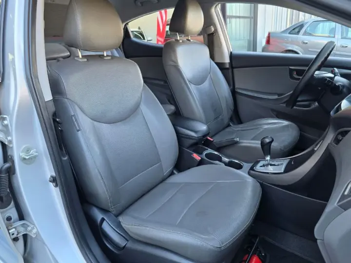 Elantra GLS 1.8 16V Aut.